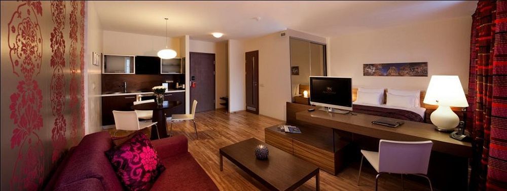 Ararat All Suites Hotel Klaipėda Extérieur photo